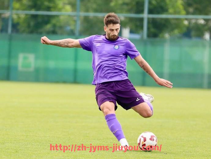 九游jiuyou-英超球队老板背景介绍